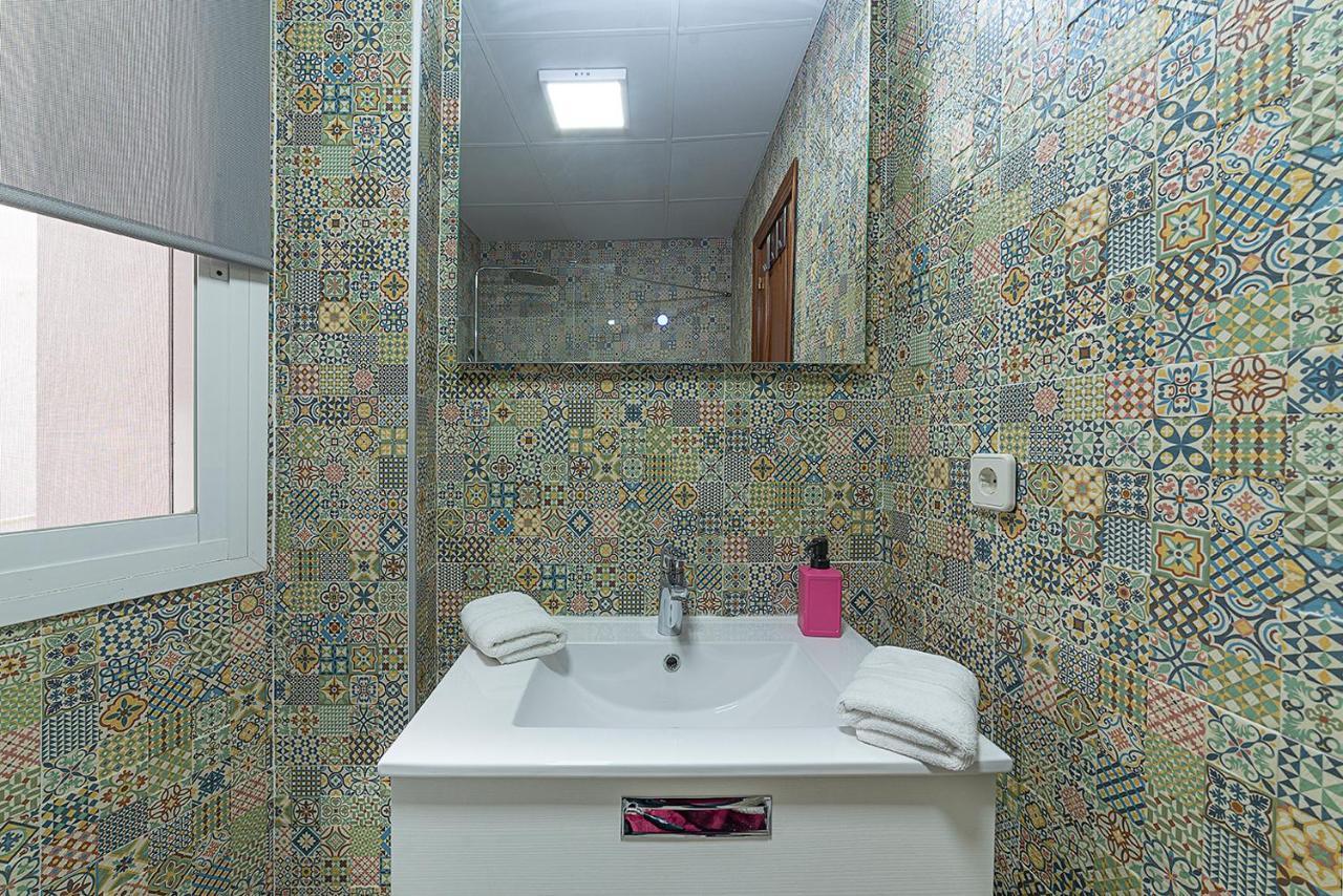 Alohamundi Feria Apartamento Sevilha Exterior foto